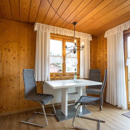 Ferienwohnungen Alpentraum - Landhaus Am Baechle Oberstdorf Exterior photo