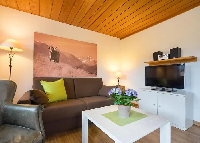Ferienwohnungen Alpentraum - Landhaus Am Baechle